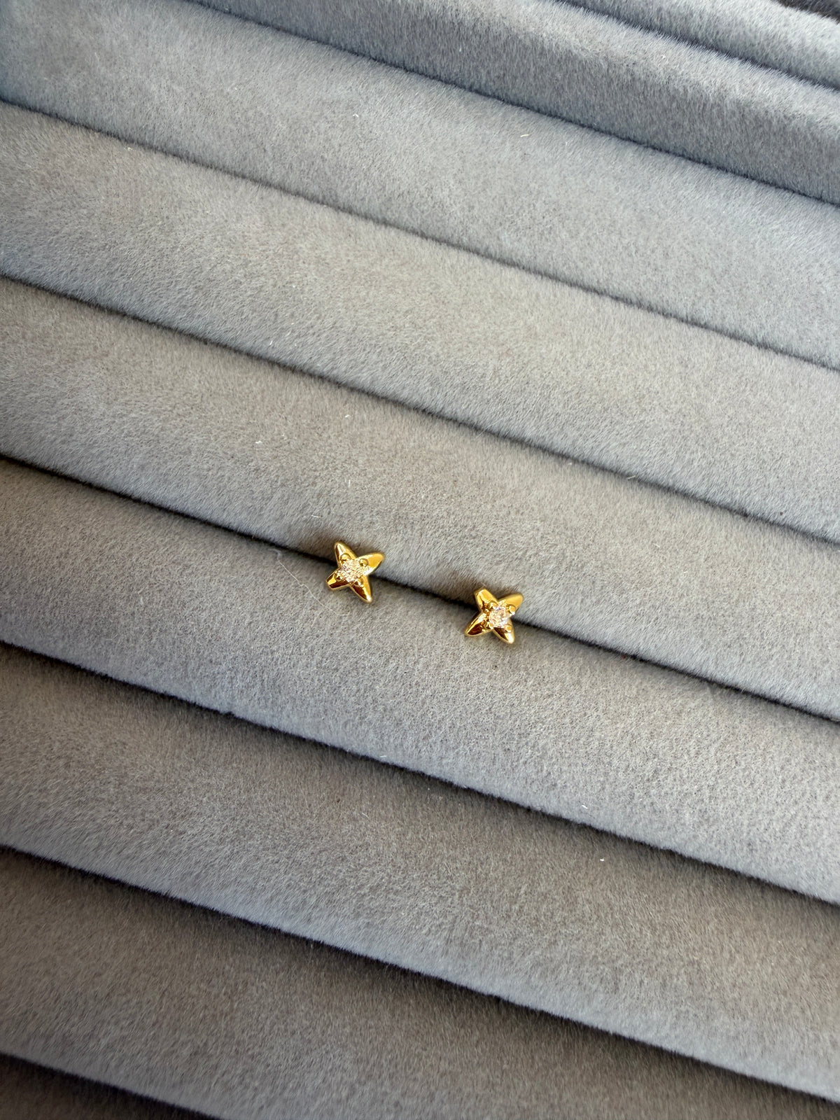 star Ball back studs