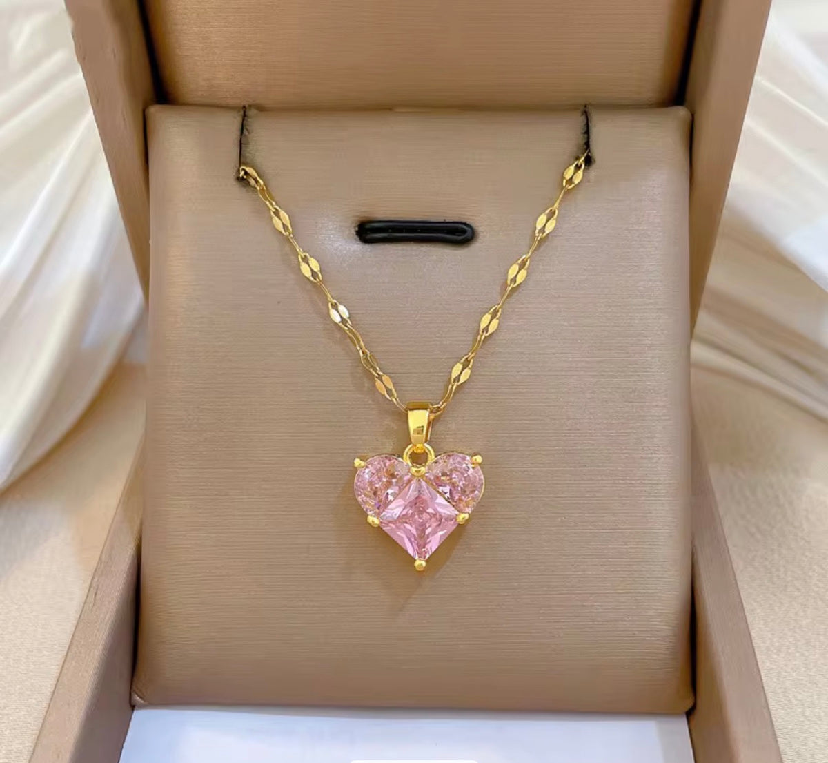 Pink love chain Premium  ALC 27
