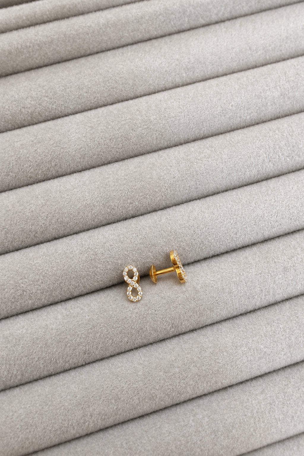 Infinity 925 silver studs
