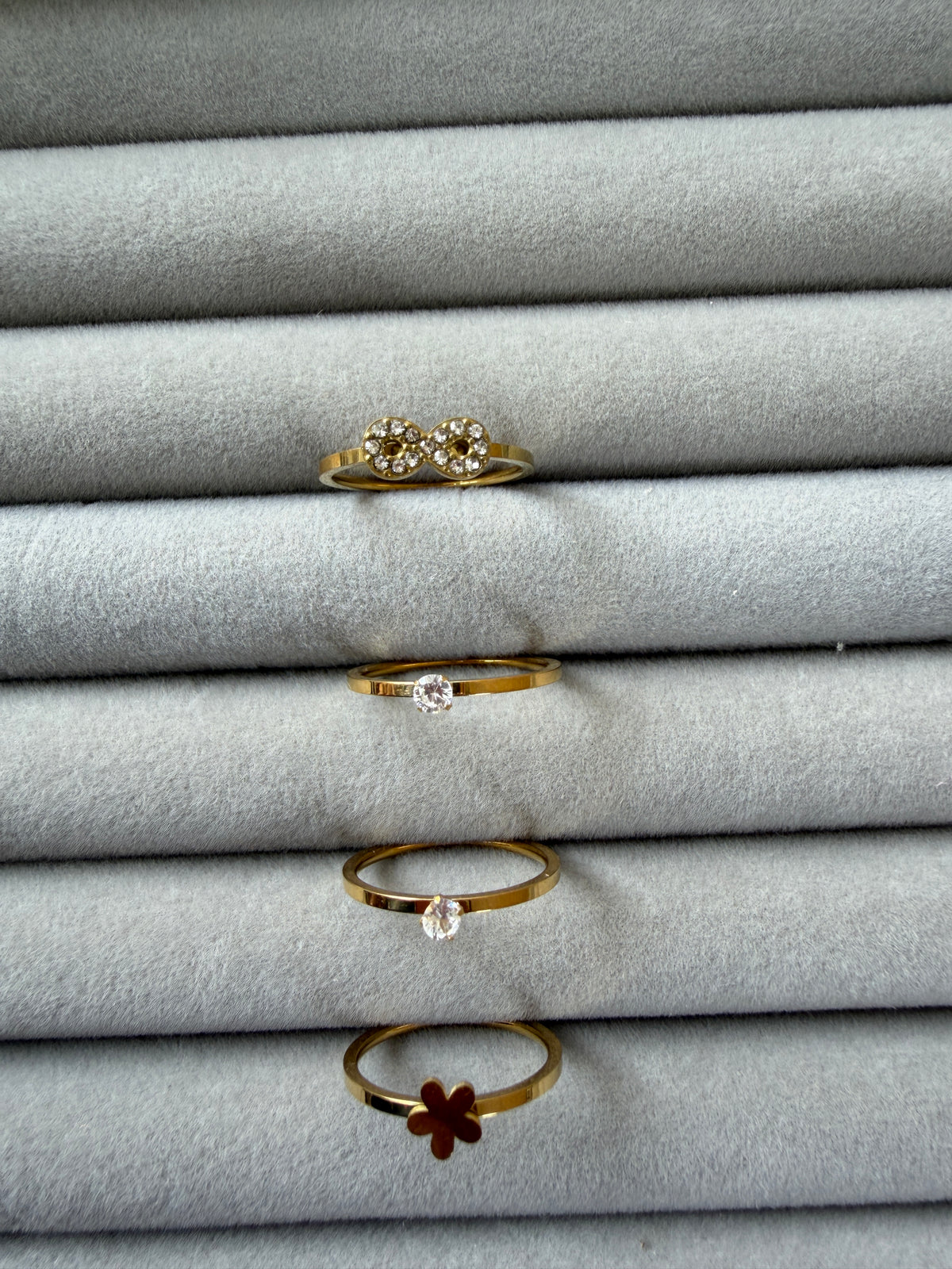 Stackable ring BHR 1