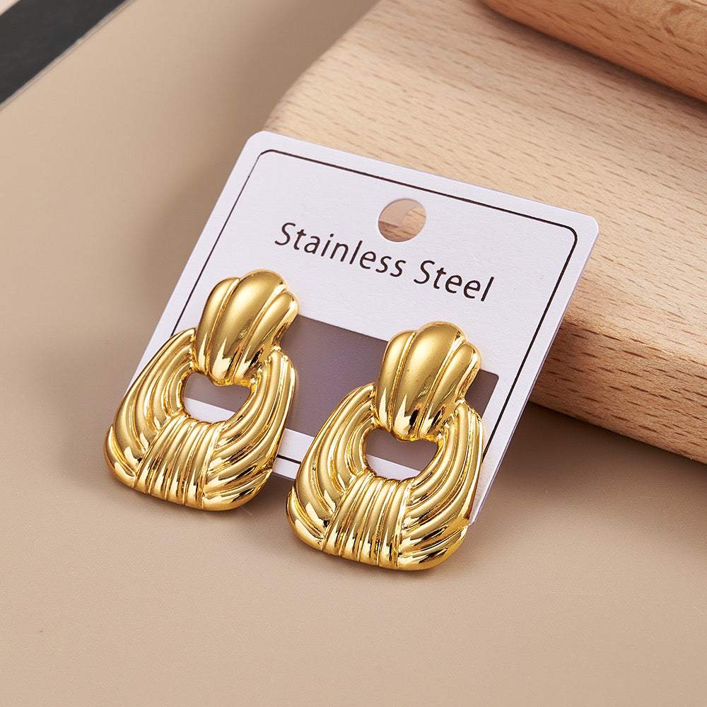 statement earrings NIE 3