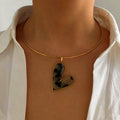 Heart shape choker NIC 7